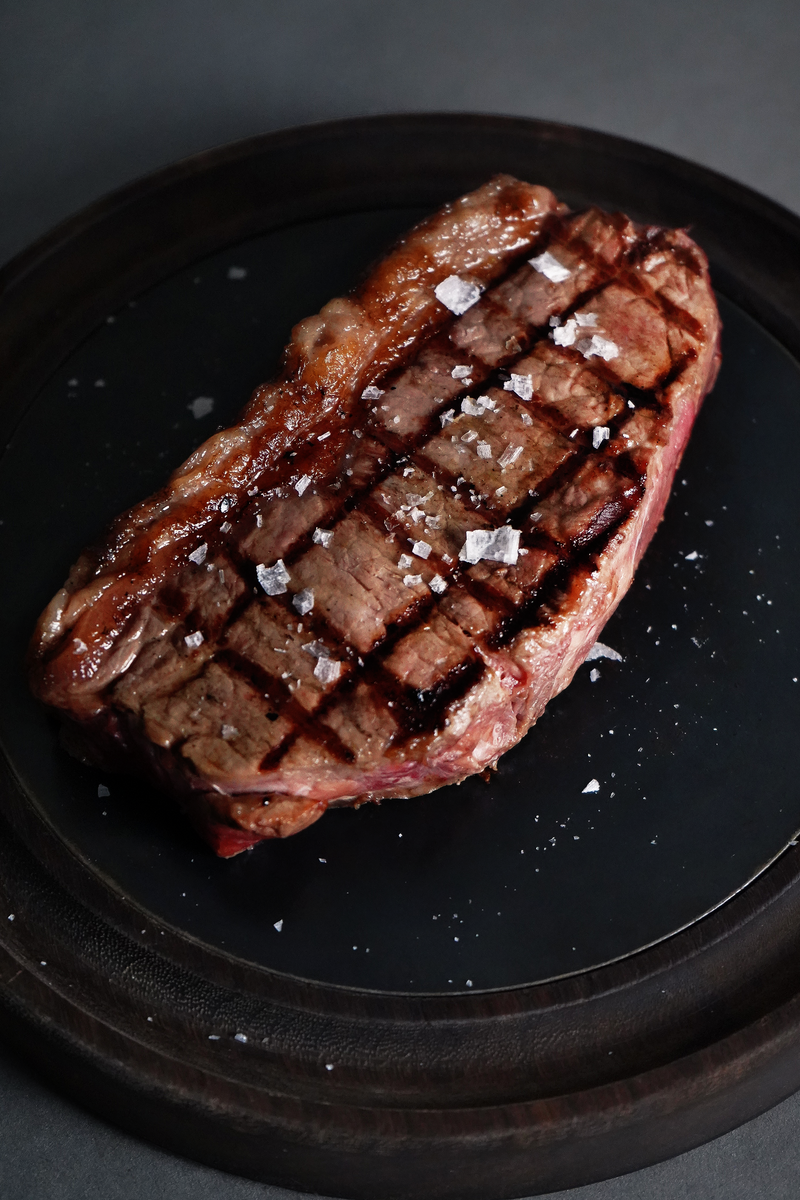Bife de Chorizo (lomo bajo) - 300g - Carne Argentina.
