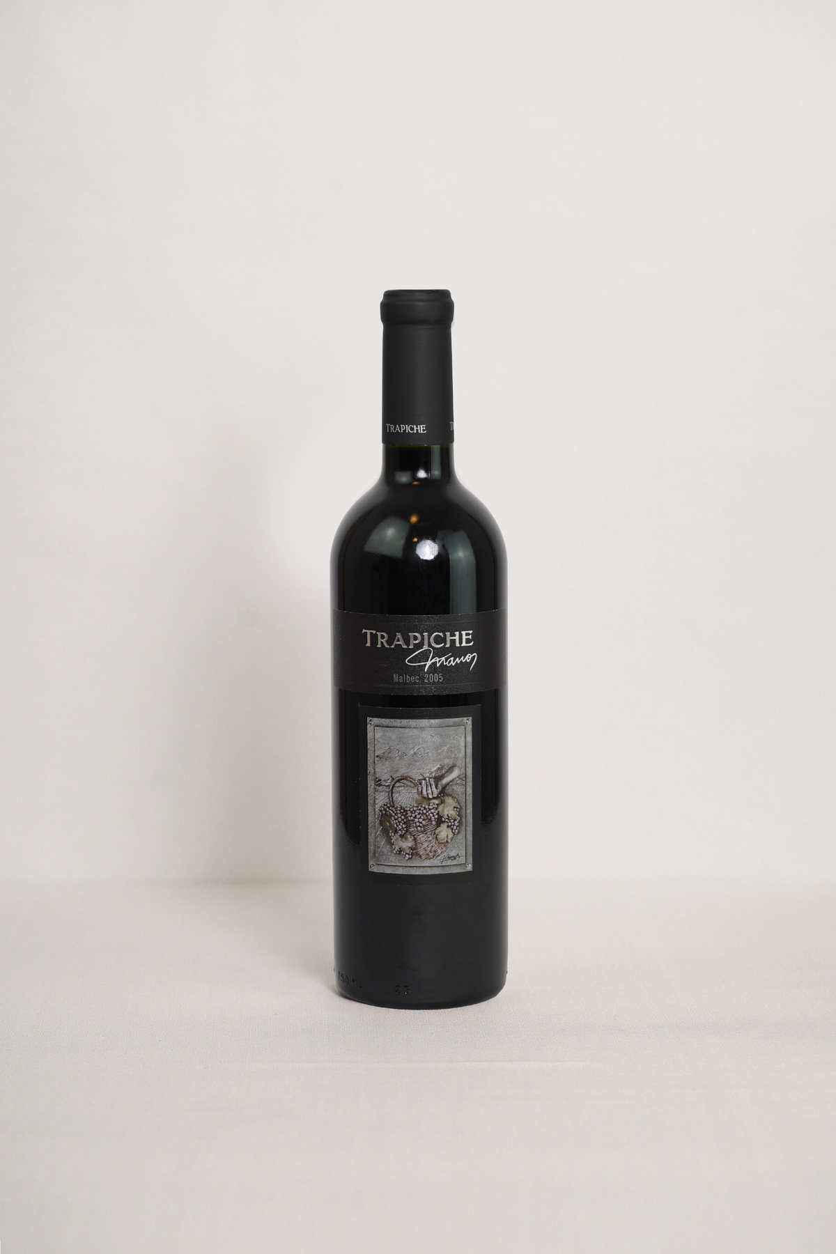 Hands - Sugar Mill - Malbec